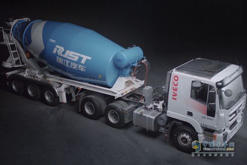 兩位大佬直播帶貨 紅巖瑞江攪拌半掛車助力攪拌運(yùn)輸產(chǎn)品價值升級