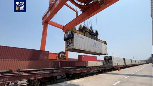 全程冷鏈運輸 鄭州 東盟農(nóng)產(chǎn)品出口專列首發(fā)開行